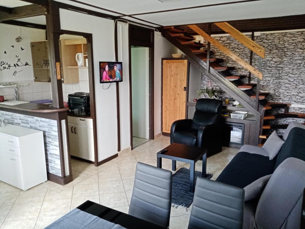 Karesz Nyaralohaz Villa Zalakaros Buitenkant foto