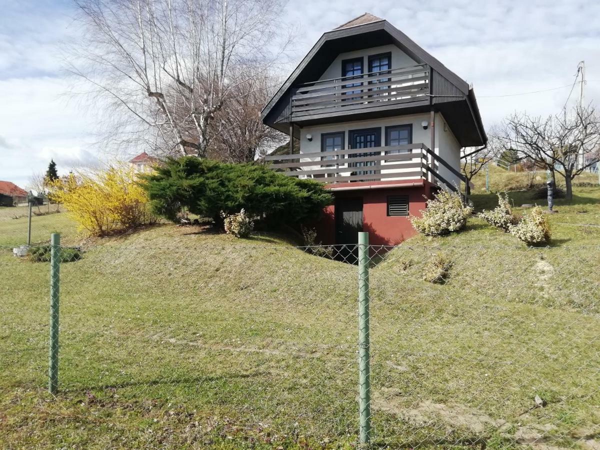 Karesz Nyaralohaz Villa Zalakaros Buitenkant foto