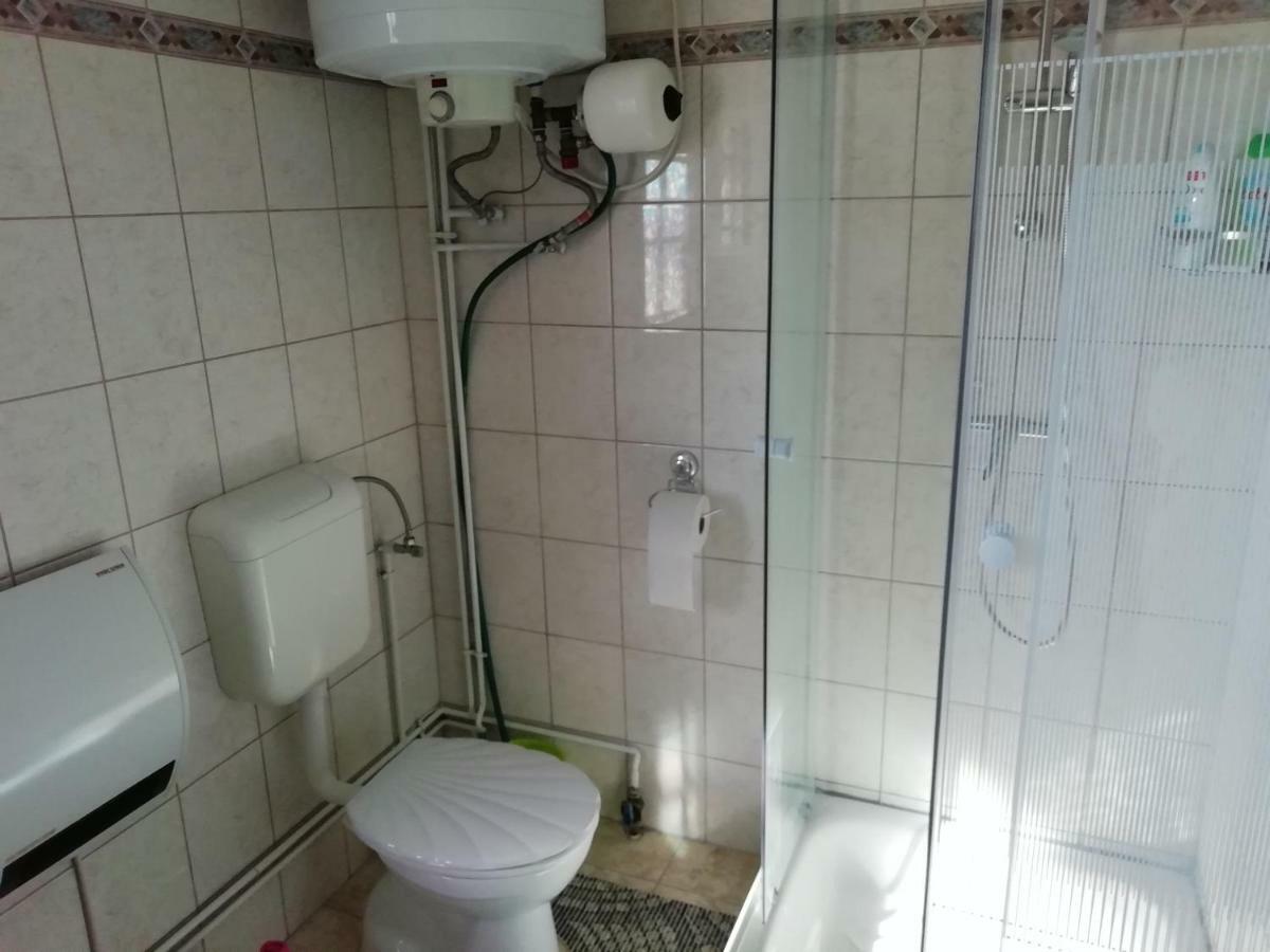 Karesz Nyaralohaz Villa Zalakaros Buitenkant foto